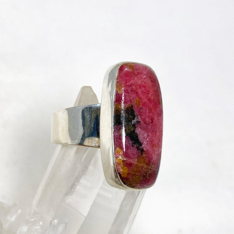 Rhodonite Rectangle Ring Size 7 KRGJ3210 - Nature's Magick