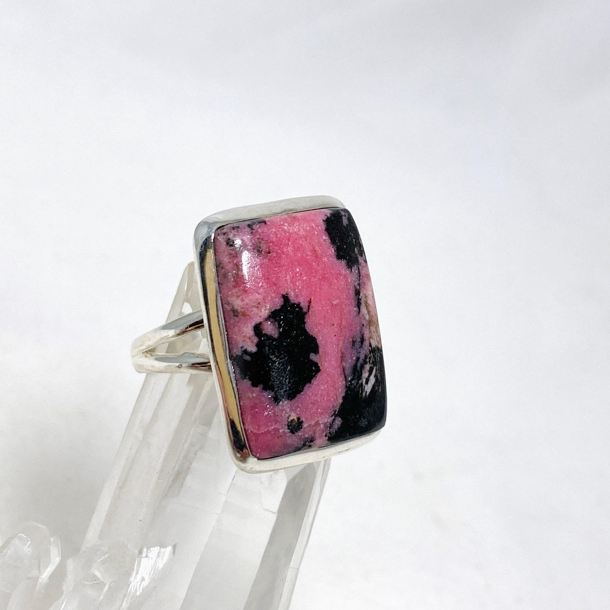 Rhodonite Rectangle Split Band Ring Size 6 KRGJ3211 - Nature's Magick