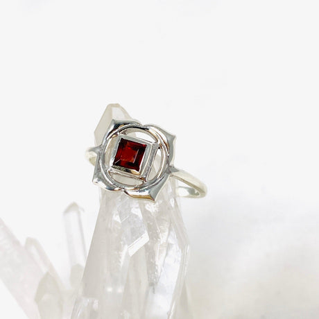 Root Chakra Ring with Garnet - Nature's Magick