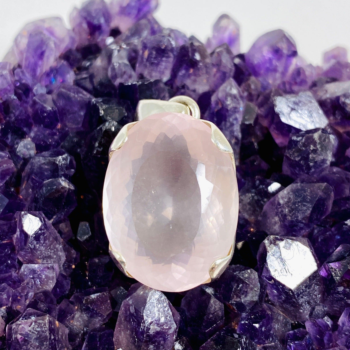 Rose Quartz Faceted Oval Pendant KPGJ3996 - Nature's Magick