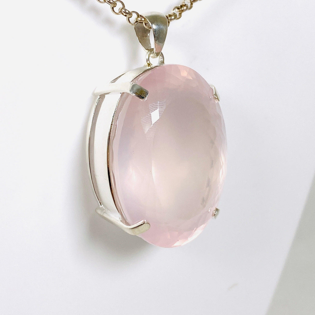 Rose Quartz Faceted Oval Pendant KPGJ3998 - Nature's Magick