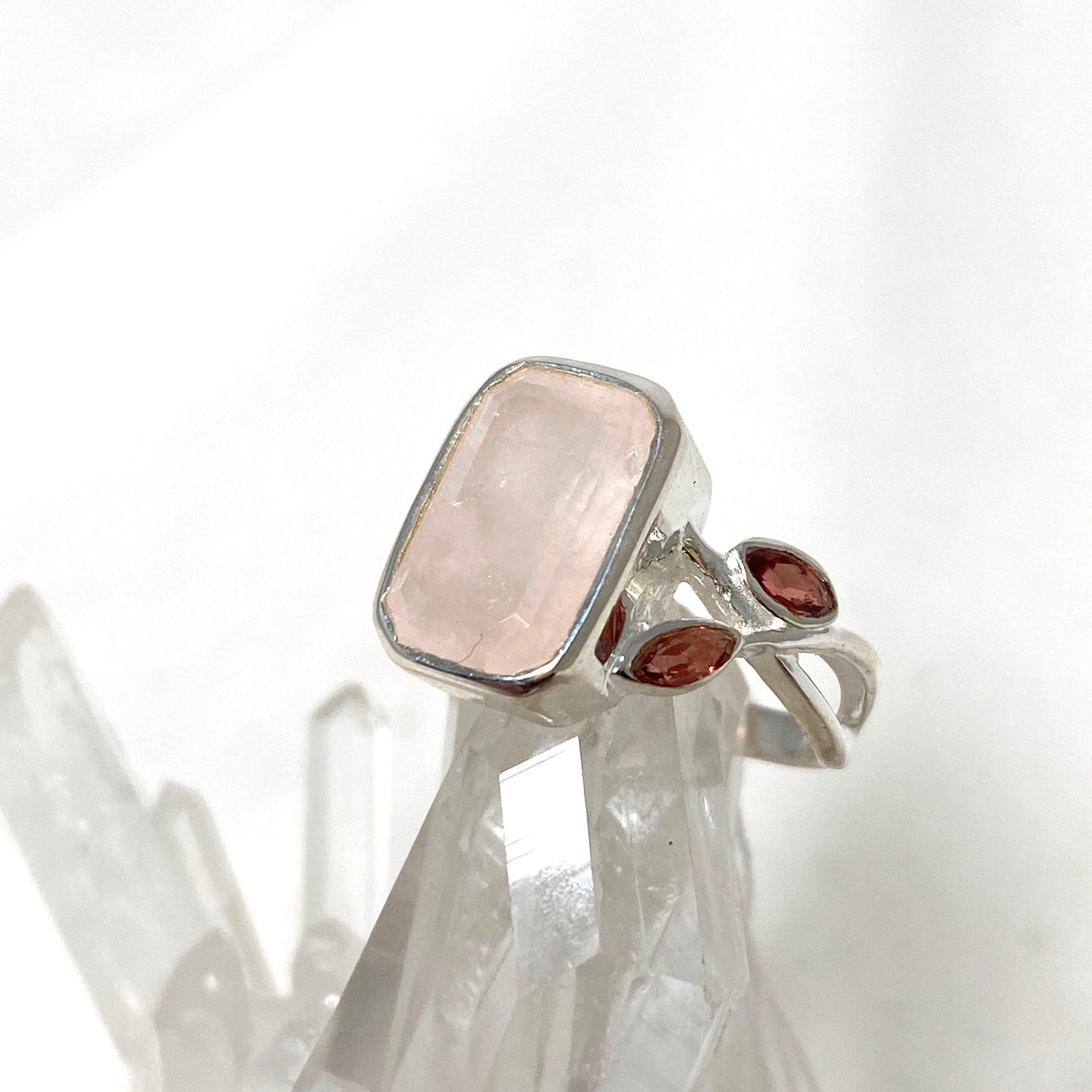 Rose Quartz Faceted Rectangular Multistone Ring with Botanical Details R3806 - Nature's Magick