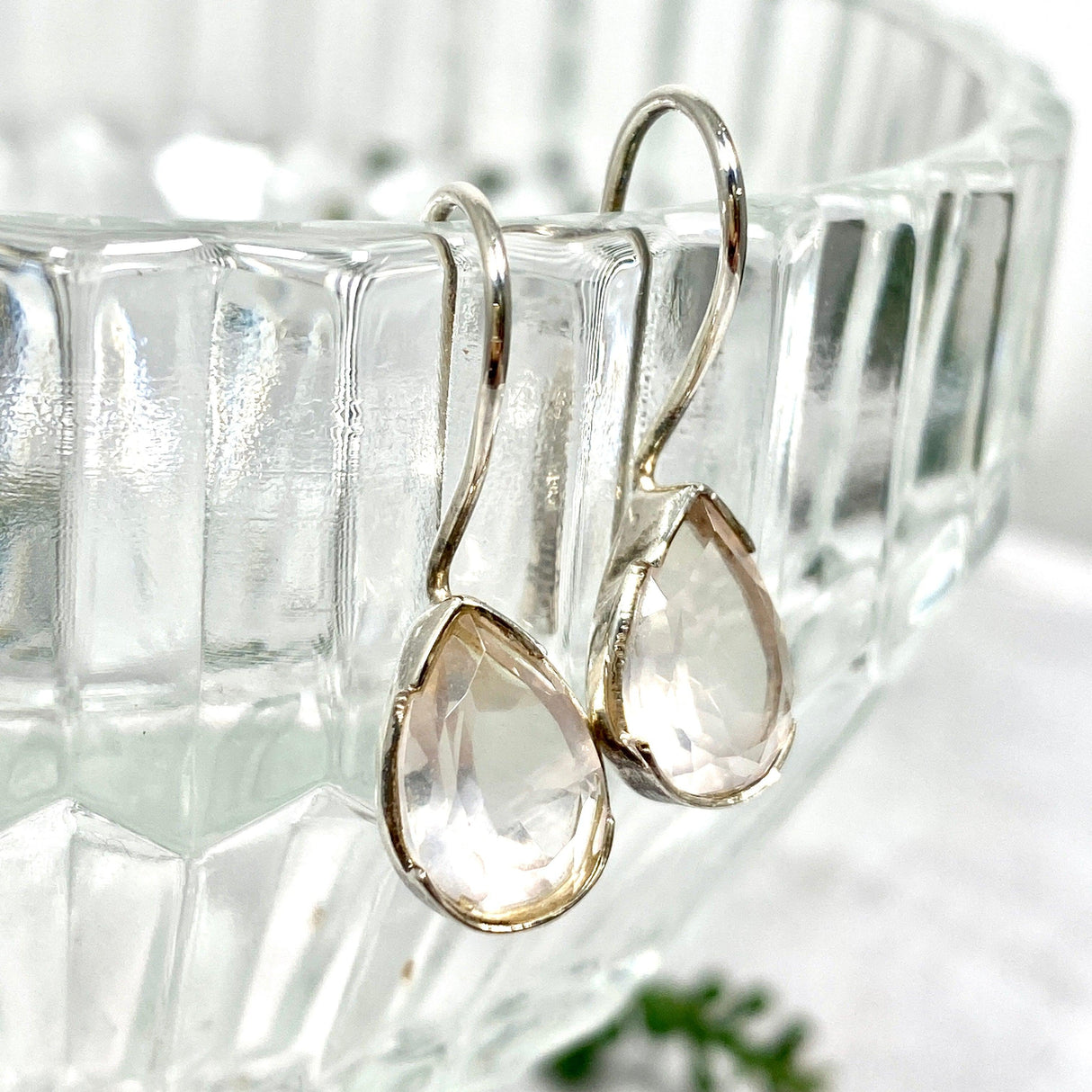 Rose Quartz faceted teardrop earrings KEGJ885 - Nature's Magick