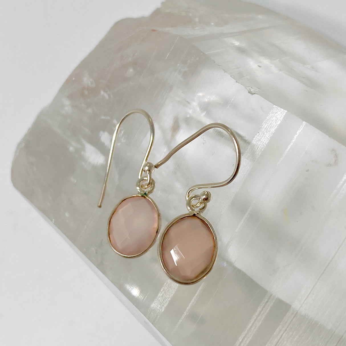 Rose Quartz Oval Checkerboard Faceted Earrings PEGJ405