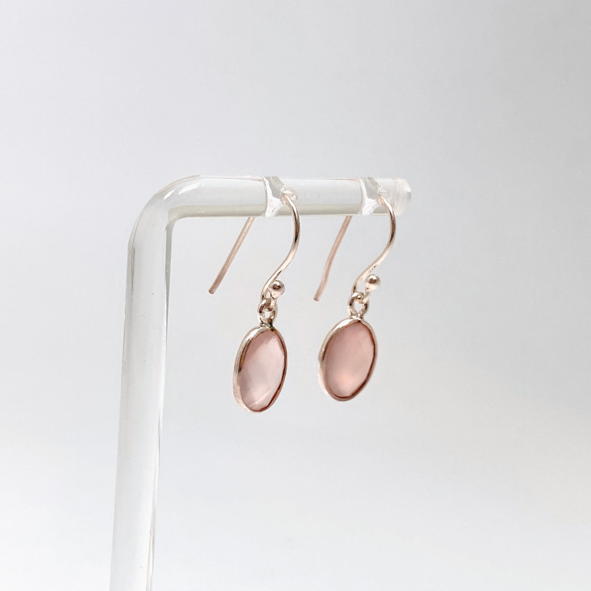 Rose Quartz Oval Checkerboard Faceted Earrings PEGJ405