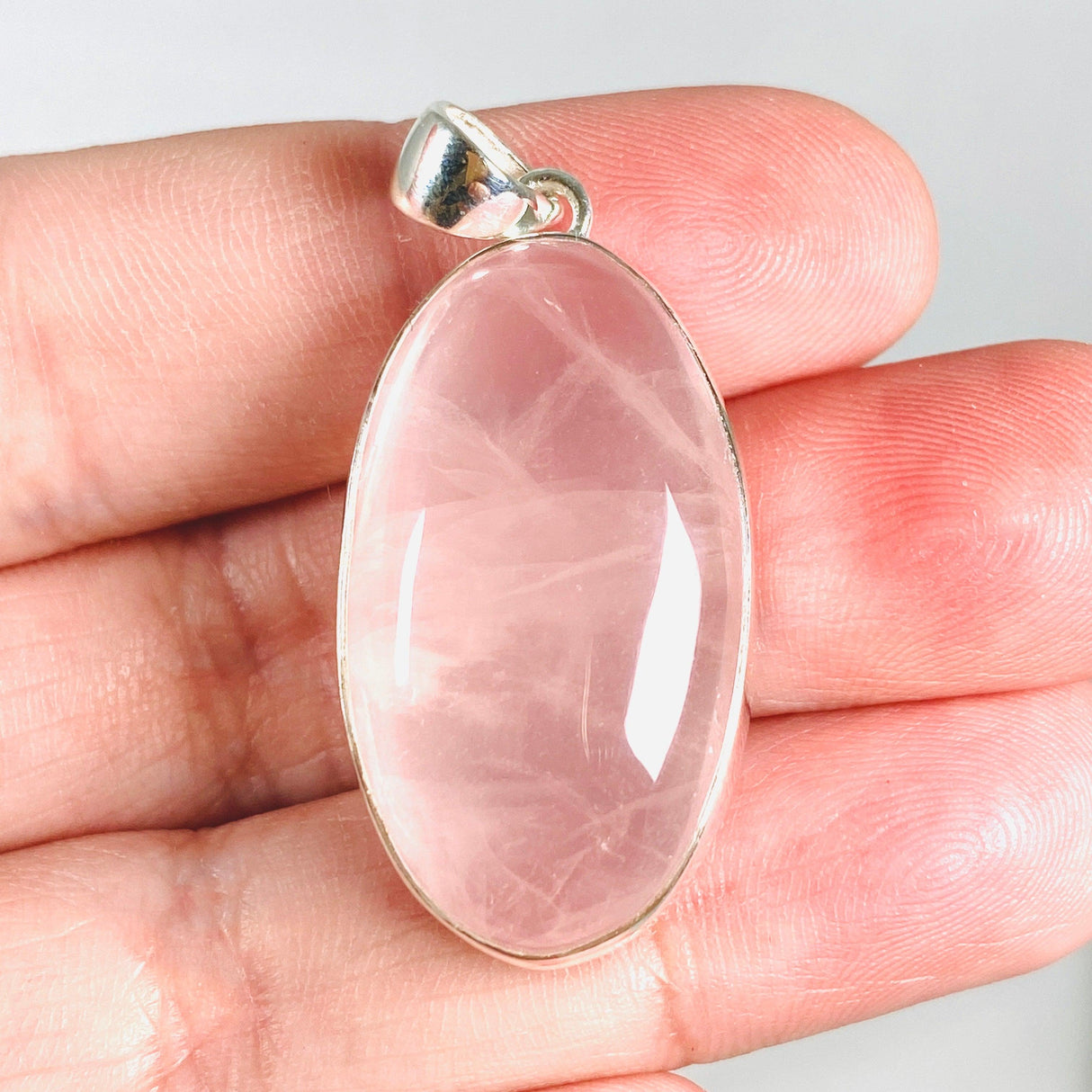 Rose Quartz Oval Pendant KPGJ3986 - Nature's Magick