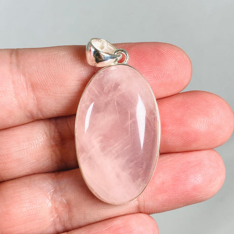 Rose Quartz Oval Pendant KPGJ3987 - Nature's Magick