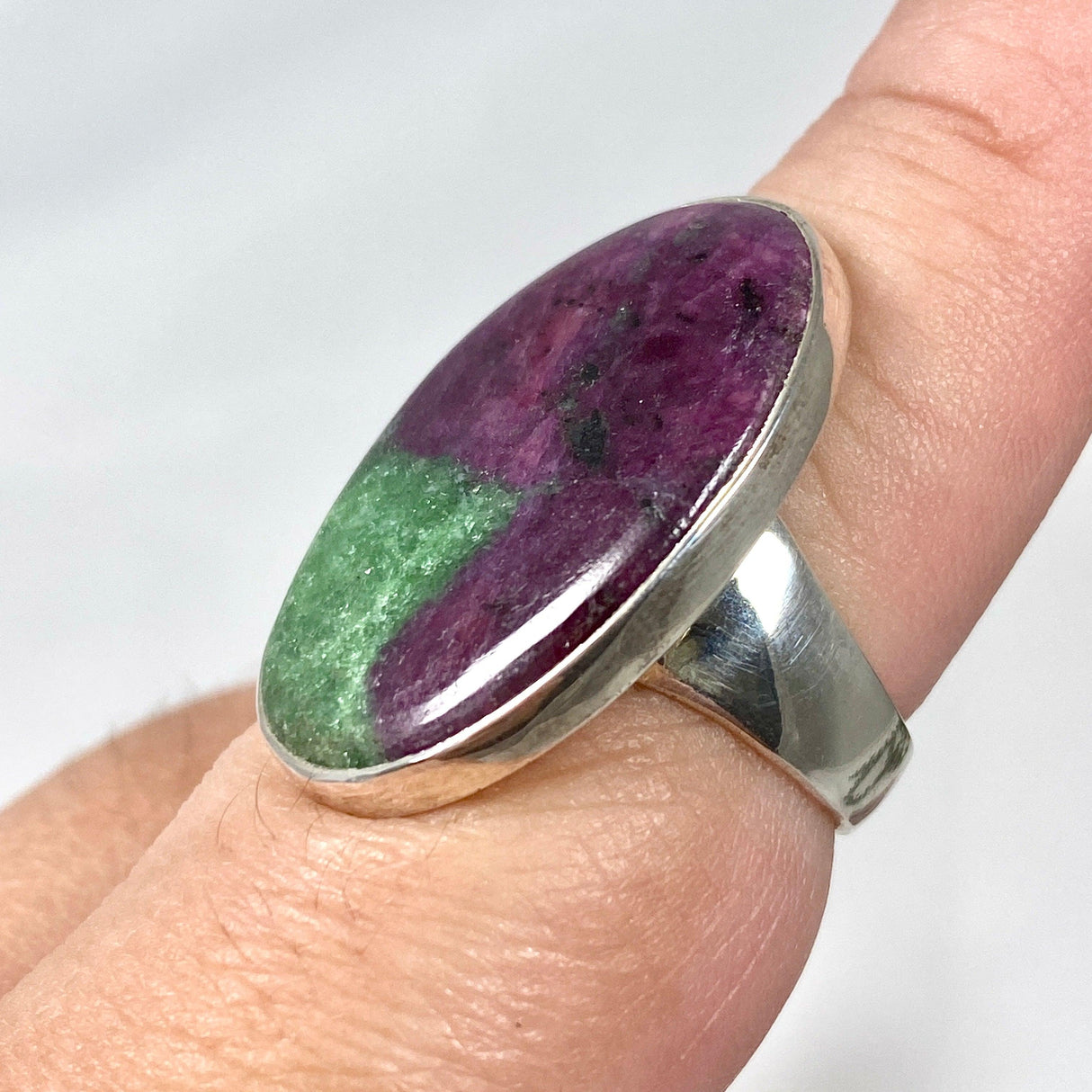 Ruby in Zoisite oval ring s.9 KRGJ2442 - Nature's Magick