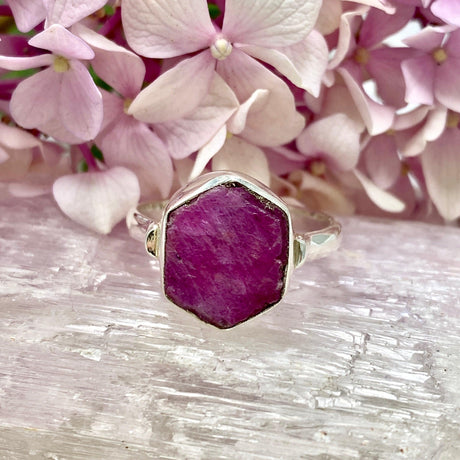 Raw Ruby Hexagonal Fine Band Ring R3-HEX