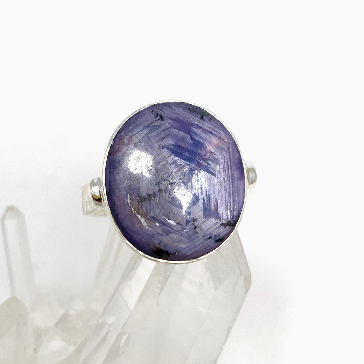 Sapphire Oval Ring with Hammered Band Size 9 KRGJ3188 - Nature's Magick