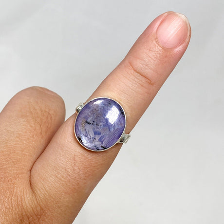 Sapphire Oval Ring with Hammered Band Size 9 KRGJ3188 - Nature's Magick