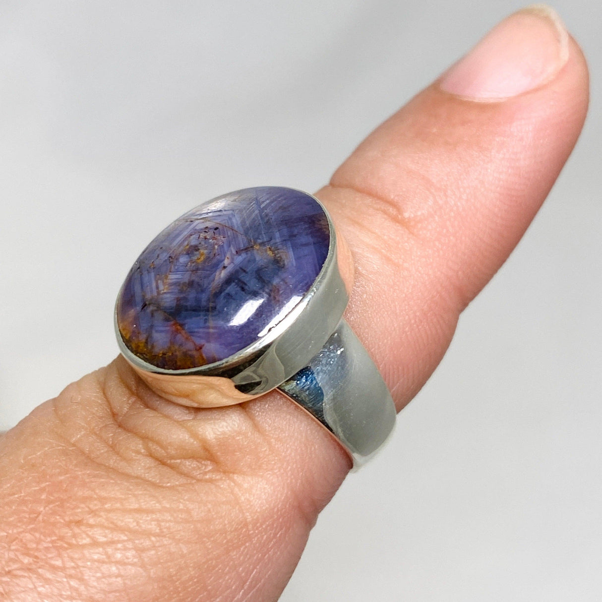 Sapphire Round Ring Size 8 KRGJ3177 - Nature's Magick