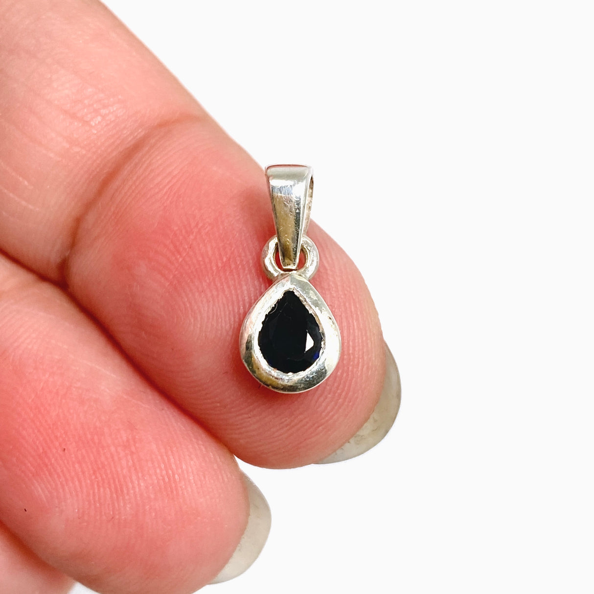 Sapphire Teardrop Faceted Pendant PPGJ1215