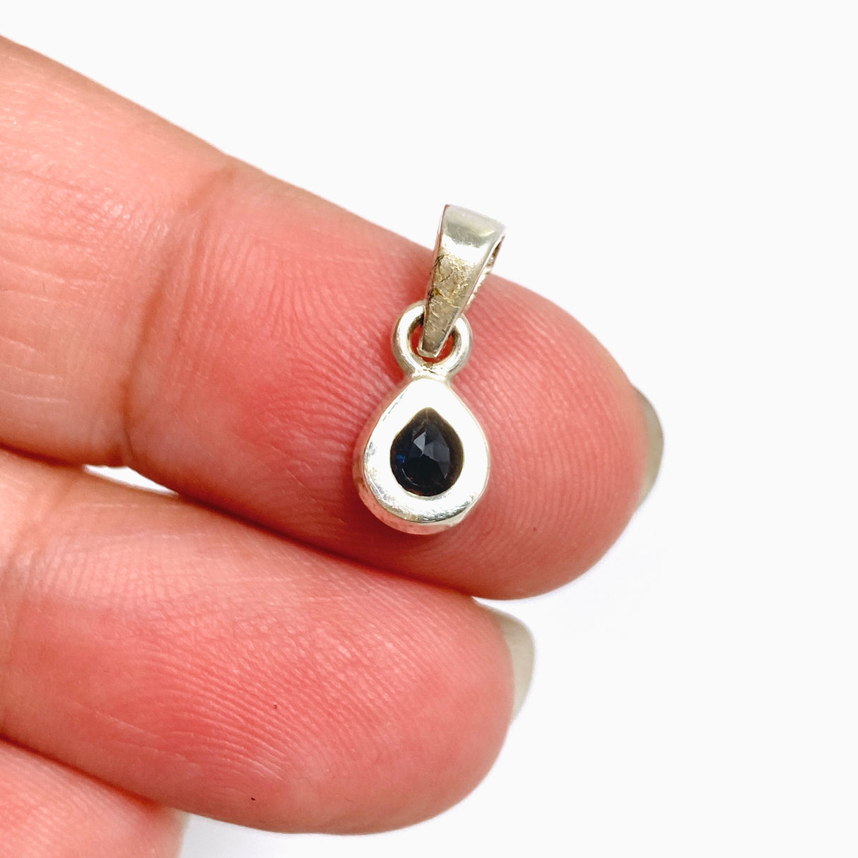 Sapphire Teardrop Faceted Pendant PPGJ1215