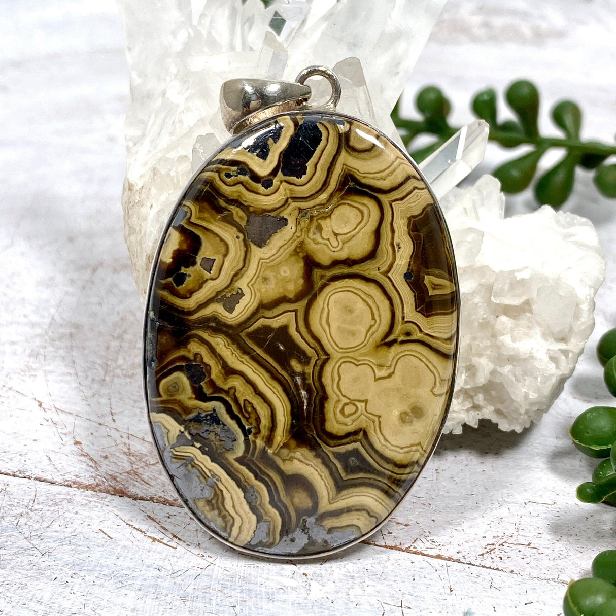 Schalenblende oval pendant KPGJ2195 - Nature's Magick