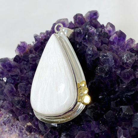 Scolecite Teardrop Pendant in a Decorative Setting KPGJ4508 - Nature's Magick