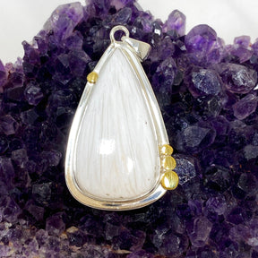 Scolecite Teardrop Pendant in a Decorative Setting KPGJ4509 - Nature's Magick