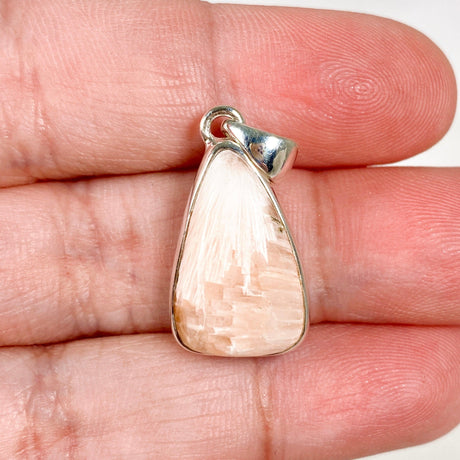 Scolecite teardrop pendant KPGJ3810