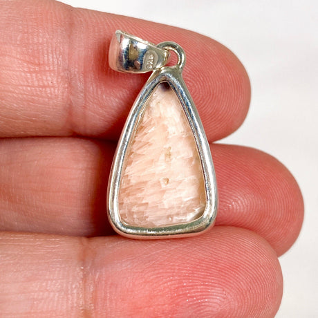 Scolecite teardrop pendant KPGJ3810