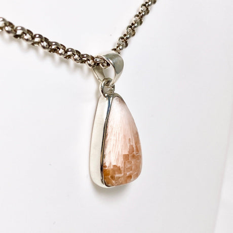 Scolecite teardrop pendant KPGJ3810