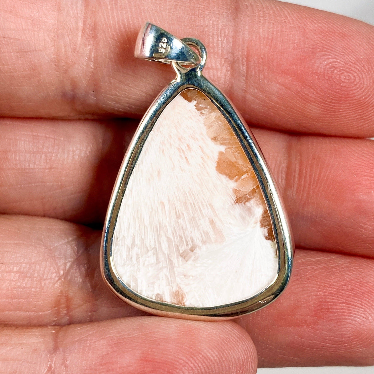 Scolecite teardrop pendant KPGJ3811