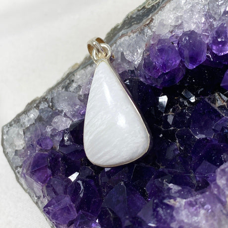 Scolecite Teardrop Pendant KPGJ3914 - Nature's Magick