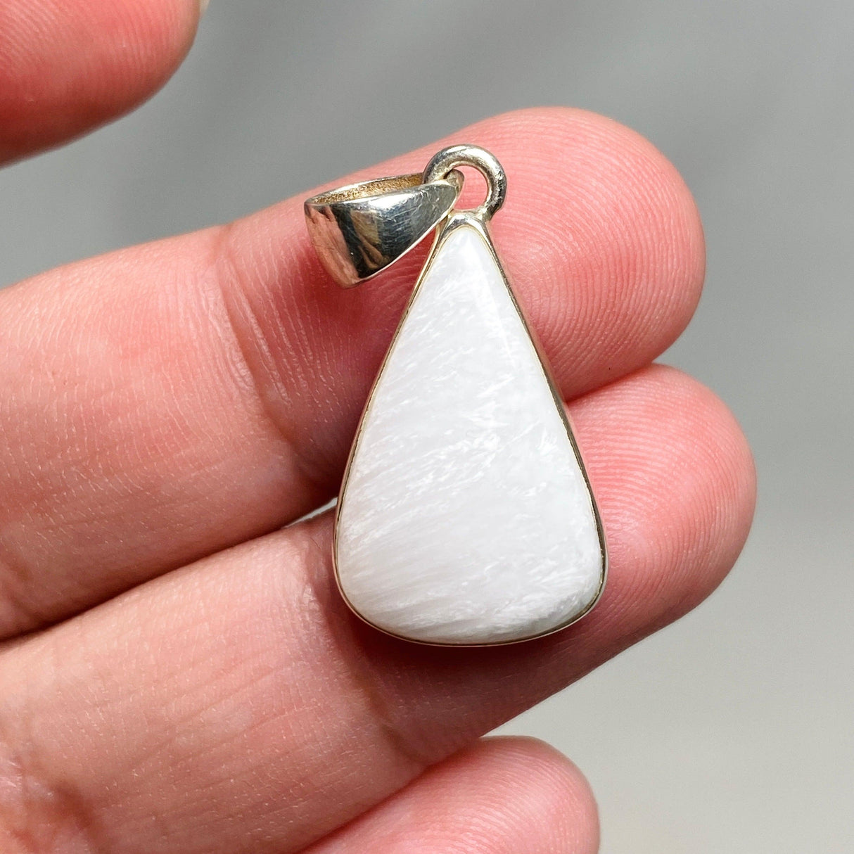 Scolecite Teardrop Pendant KPGJ3914 - Nature's Magick