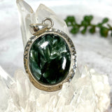 Seraphinite oval cabochon pendant with beaten banding KPGJ2511 - Nature's Magick