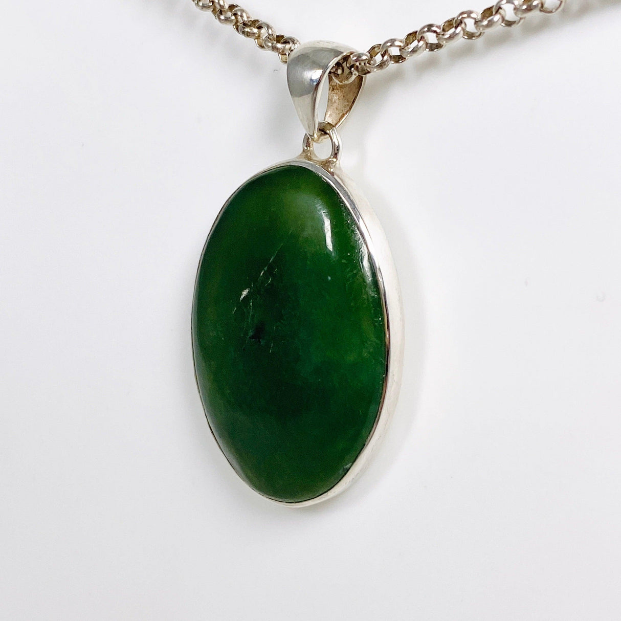 Serpentine Oval Pendant KPGJ2707 - Nature's Magick