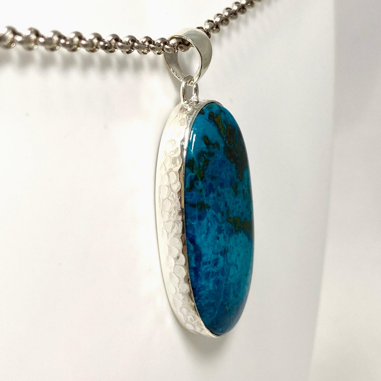 Shattuckite Oval Pendant in a Hammered Setting KPGJ4415 - Nature's Magick