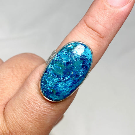 Shattuckite Oval Ring with a Hammered Band Size 8.5 KRGJ3229 - Nature's Magick