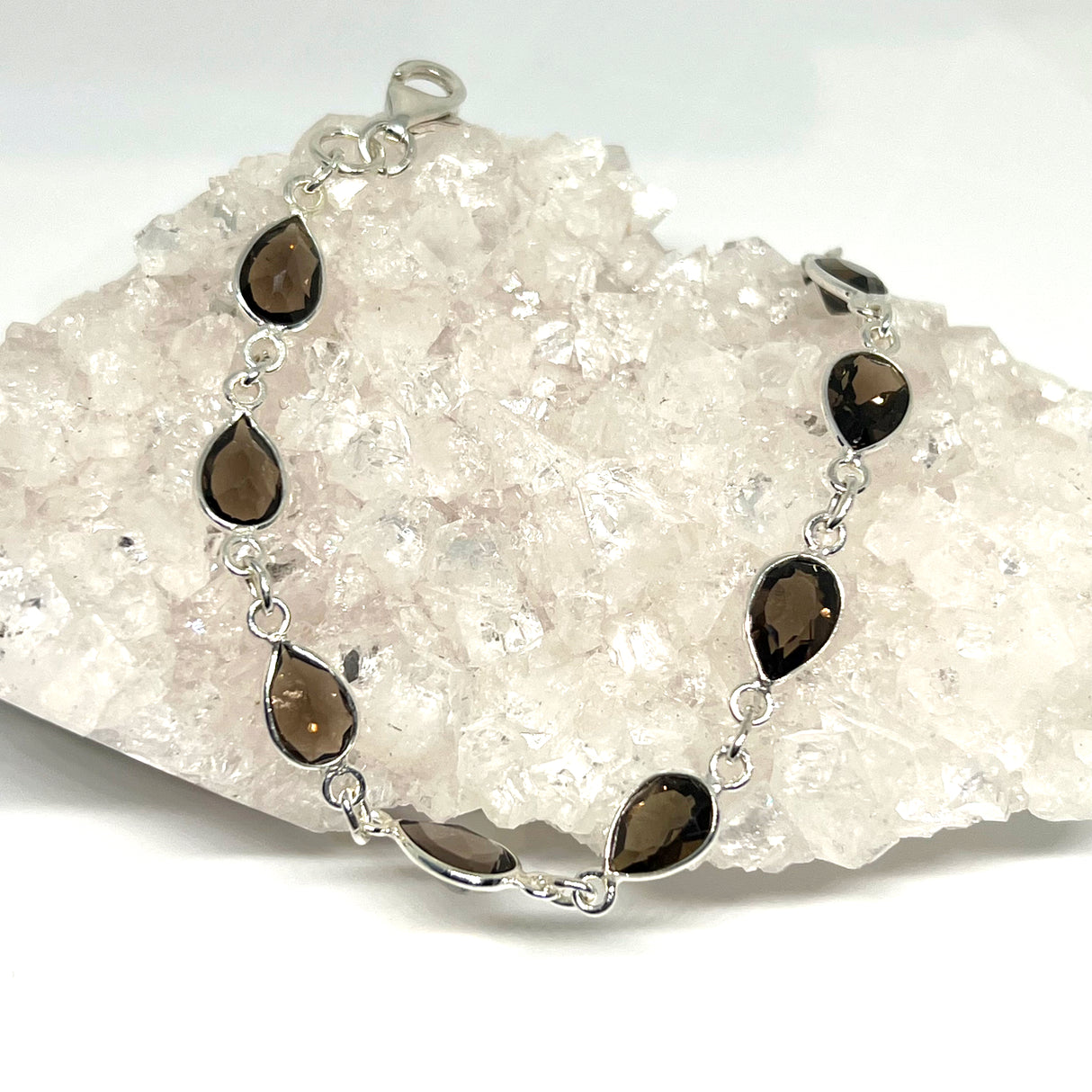 Smokey Quartz faceted gemstones in 925 silver bezel setting bracelet PBGJ012