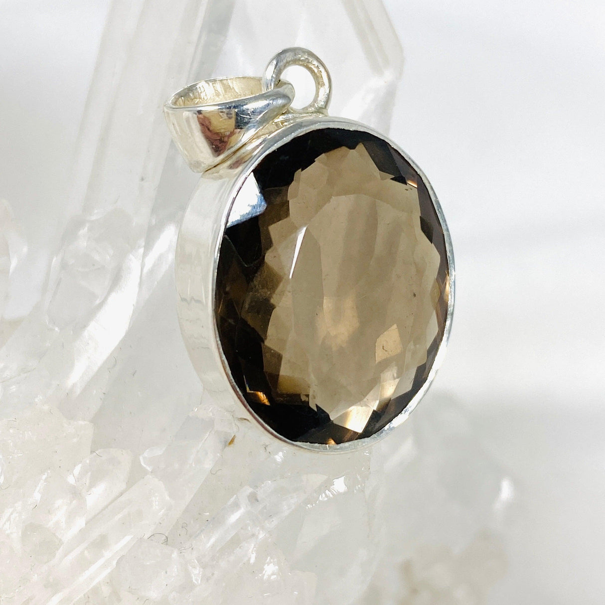 Smokey Quartz Faceted Oval Pendant KPGJ3852 - Nature's Magick