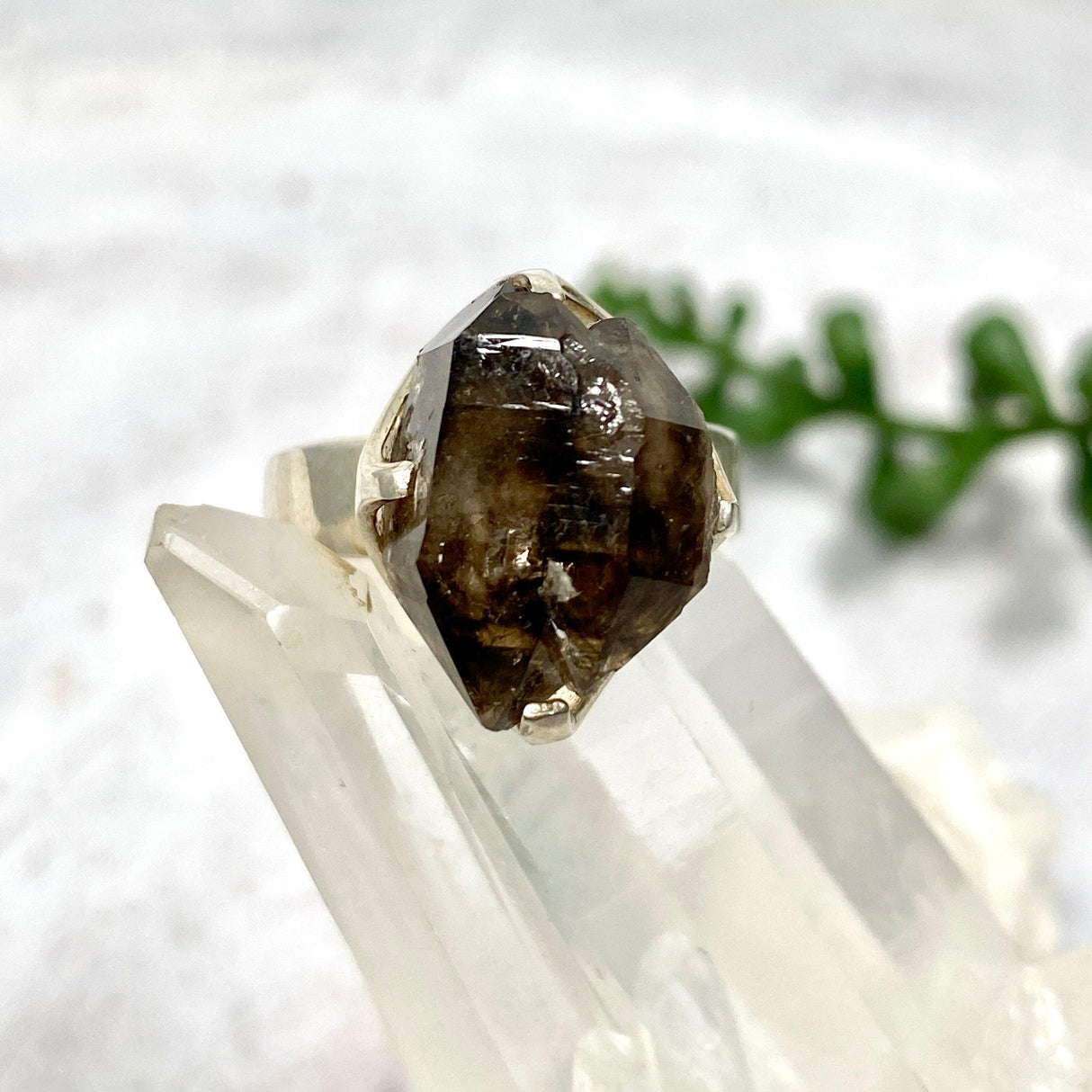 Smokey Quartz Mooralla raw ring s.7 PRGJ291 - Nature's Magick