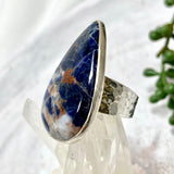 Sodalite teardrop cabochon ring with beaten band s.9 KRGJ937 - Nature's Magick