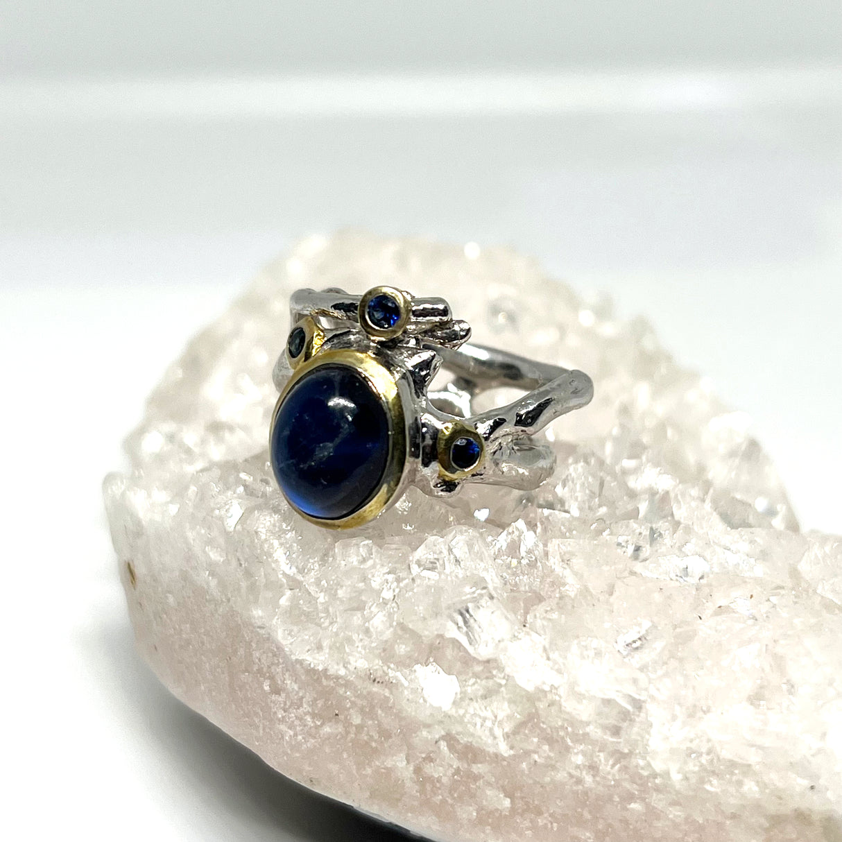 Spectrolite & Sapphire with 18ct Gold plate ring Size 7.5 GRA730