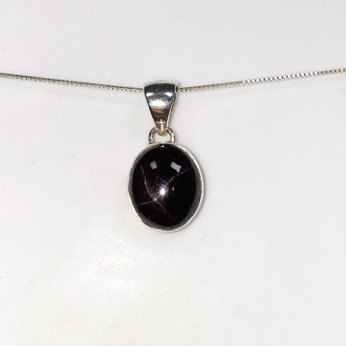 Star Garnet Oval Cabochon Pendant KPGJ4847