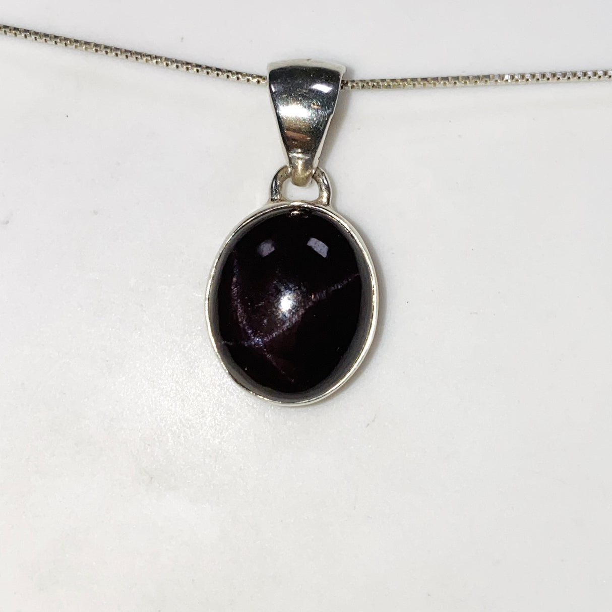 Star Garnet Oval Cabochon Pendant KPGJ4847