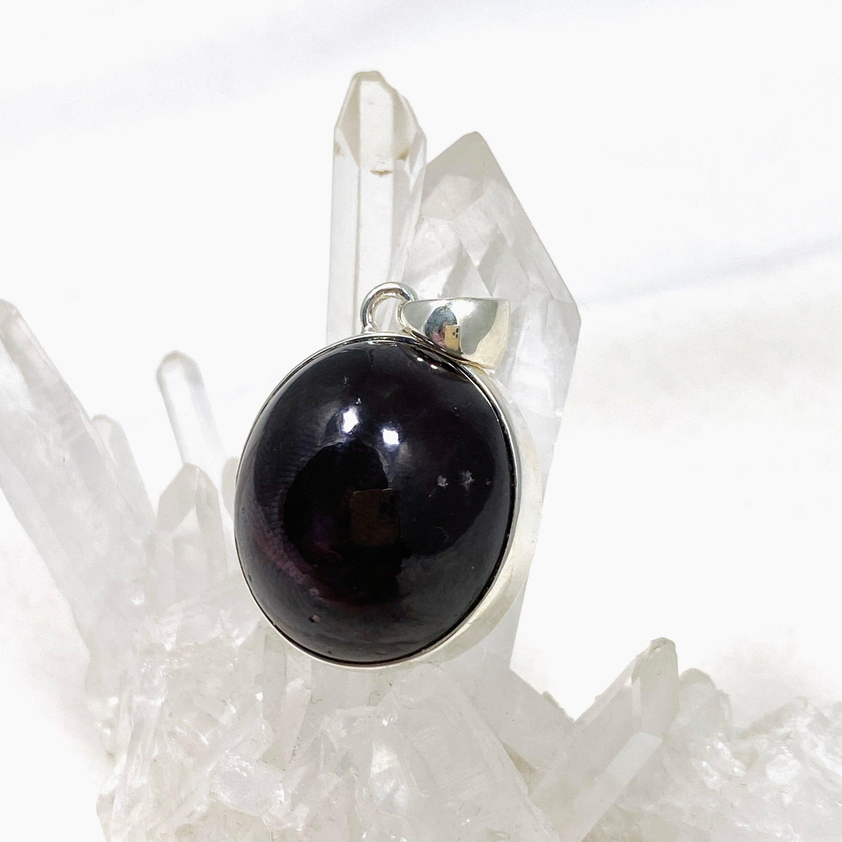 Star Garnet Oval Pendant KPGJ4227 - Nature's Magick