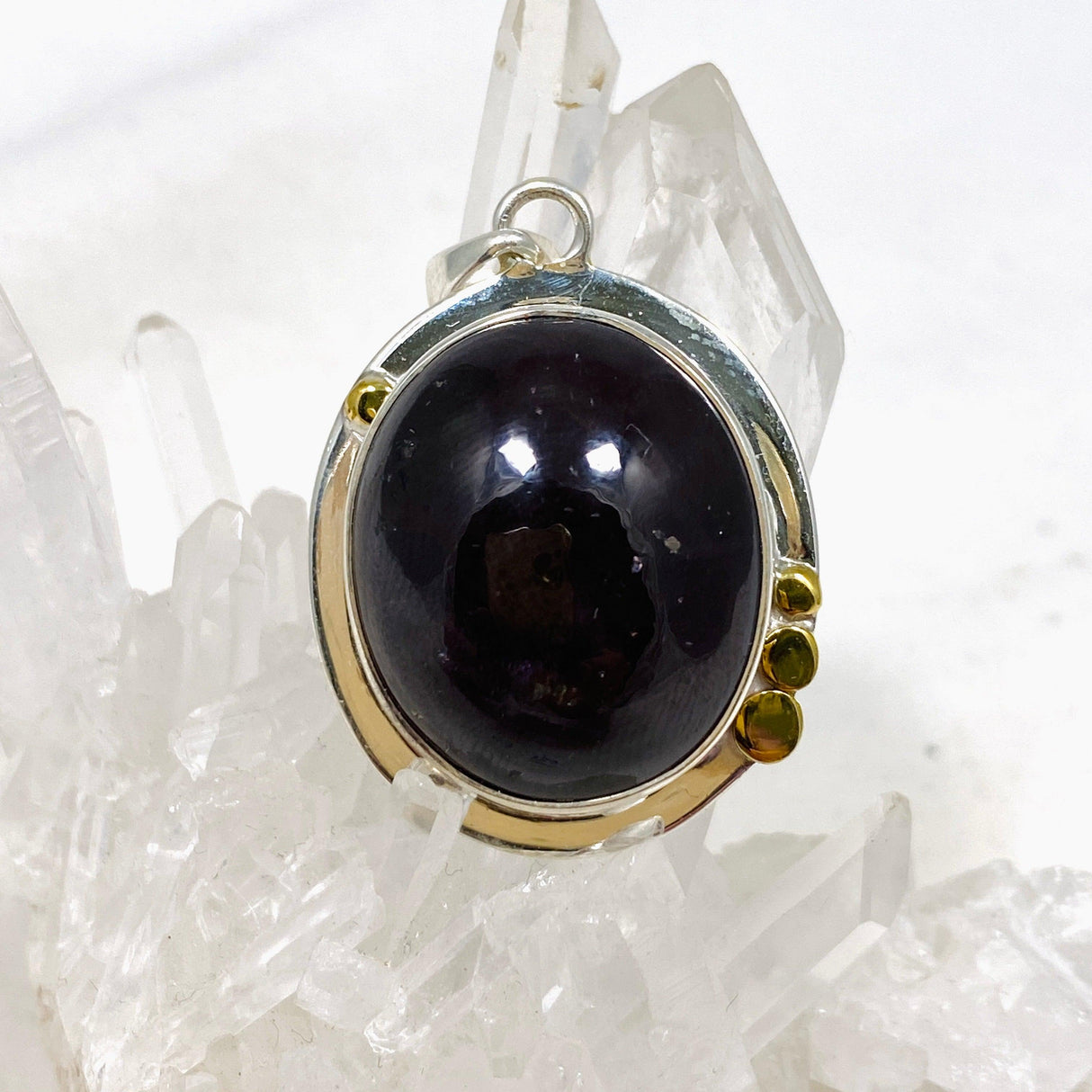 Star Garnet Oval Pendant with Brass Detailing KPGJ4229 - Nature's Magick