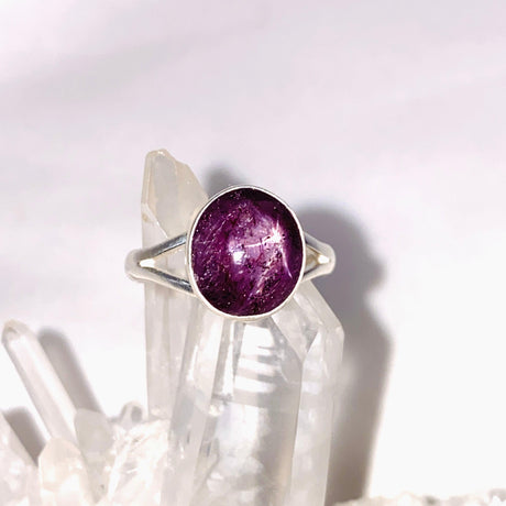 Star Ruby Oval Split Band Ring Size 9 KRGJ3185 - Nature's Magick