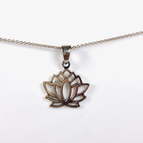 Sterling Silver Lotus Leaf Pendant 30mm SV50-614 - Nature's Magick