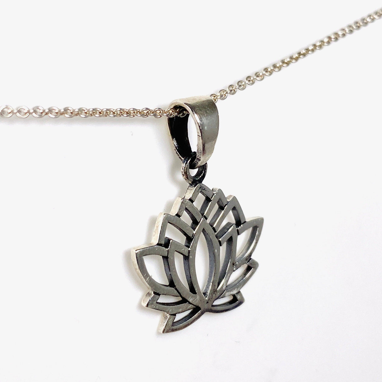 Sterling Silver Lotus Leaf Pendant 30mm SV50-614 - Nature's Magick