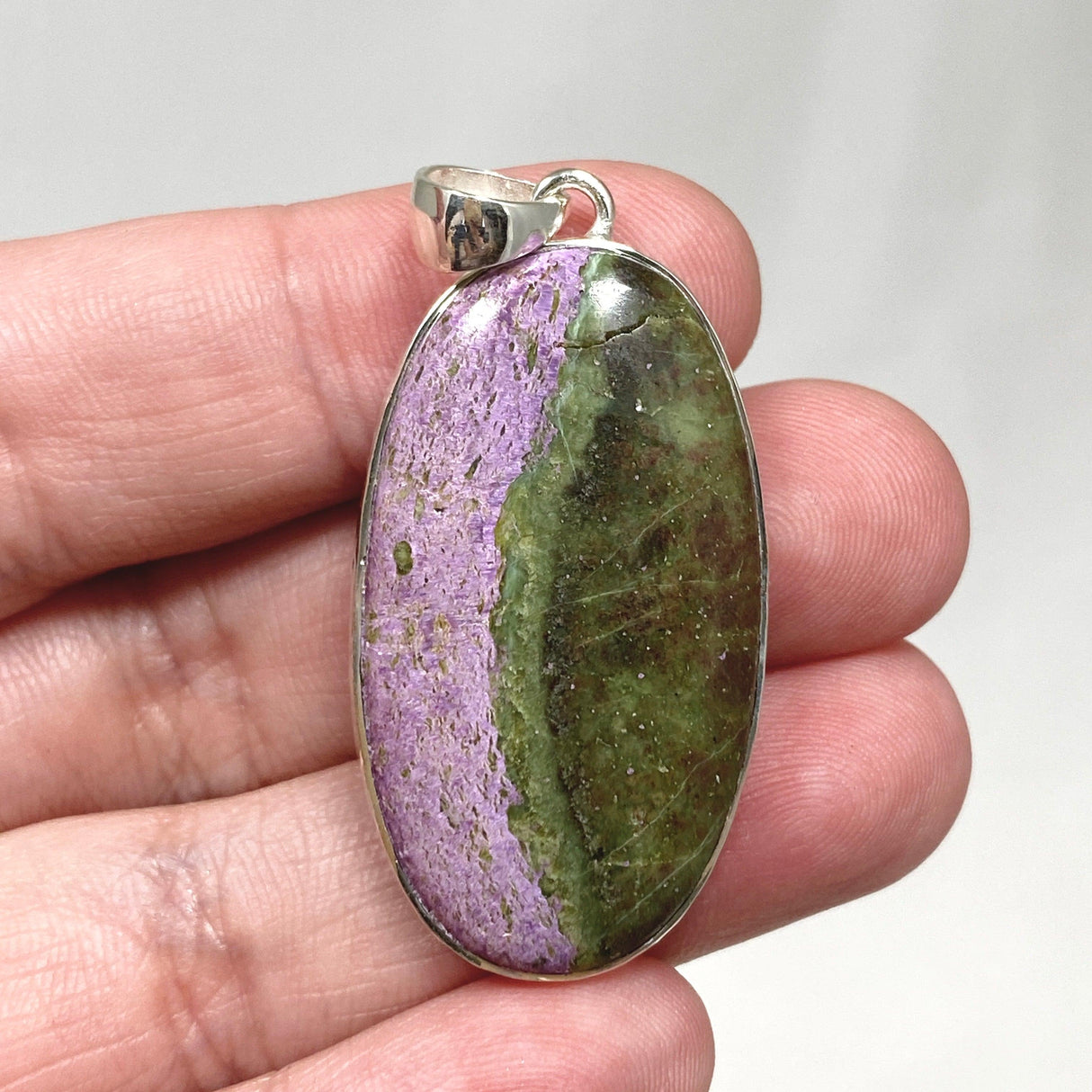 Stichtite in Serpentine (Atlantasite) Oval Pendant KPGJ4274 - Nature's Magick