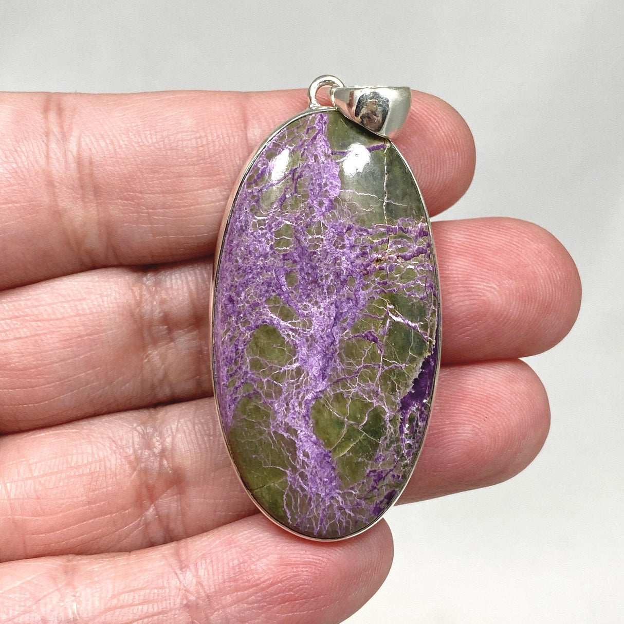 Stichtite in Serpentine (Atlantasite) Oval Pendant KPGJ4276 - Nature's Magick