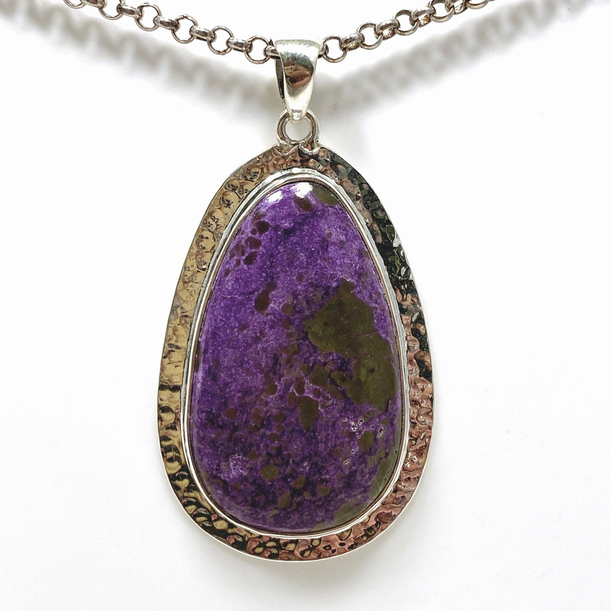 Stichtite in Serpentine (Atlantasite) Teardrop Pendant in a Hammered Setting KPGJ4278 - Nature's Magick