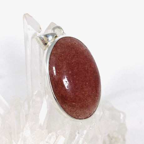 Strawberry Quartz cabochon oval pendant KPGJ4009 - Nature's Magick