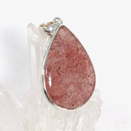 Strawberry Quartz cabochon pear pendant KPGJ4014 - Nature's Magick