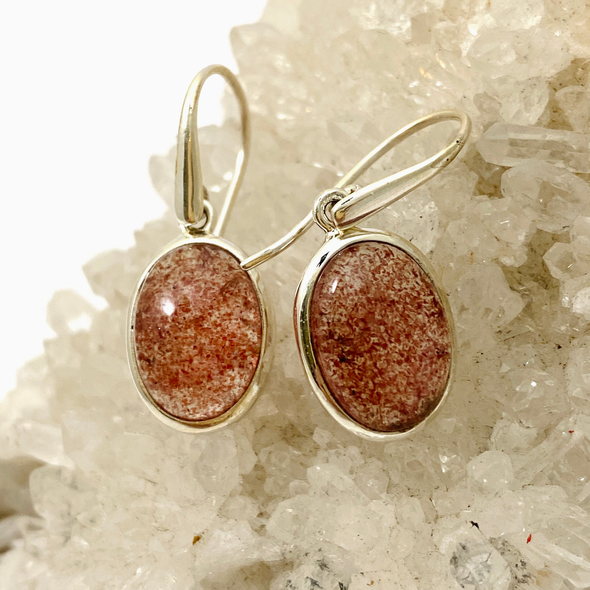 Strawberry Quartz Oval Cabochon Earrings PEGJ261