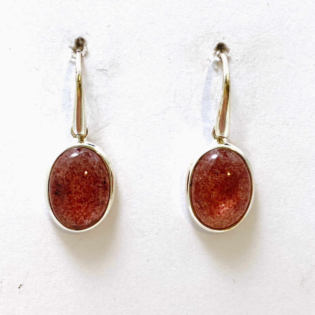 Strawberry Quartz Oval Cabochon Earrings PEGJ261